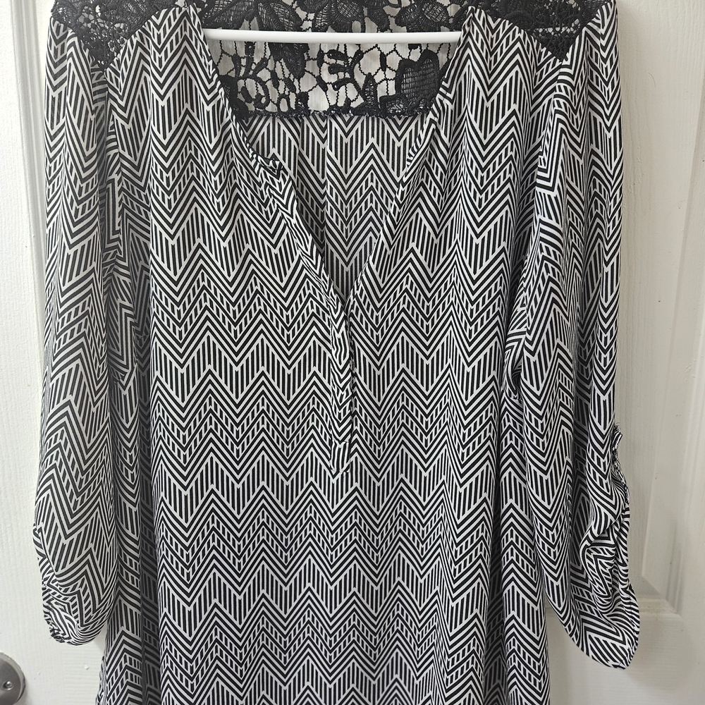 Black and White Chevron Lace Top